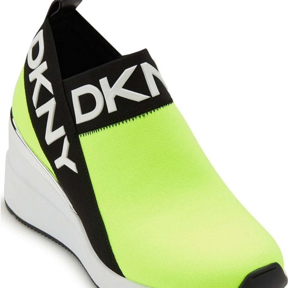 DKNY Paz Wedge Sneakers Neon Size 6 BRAND NEW